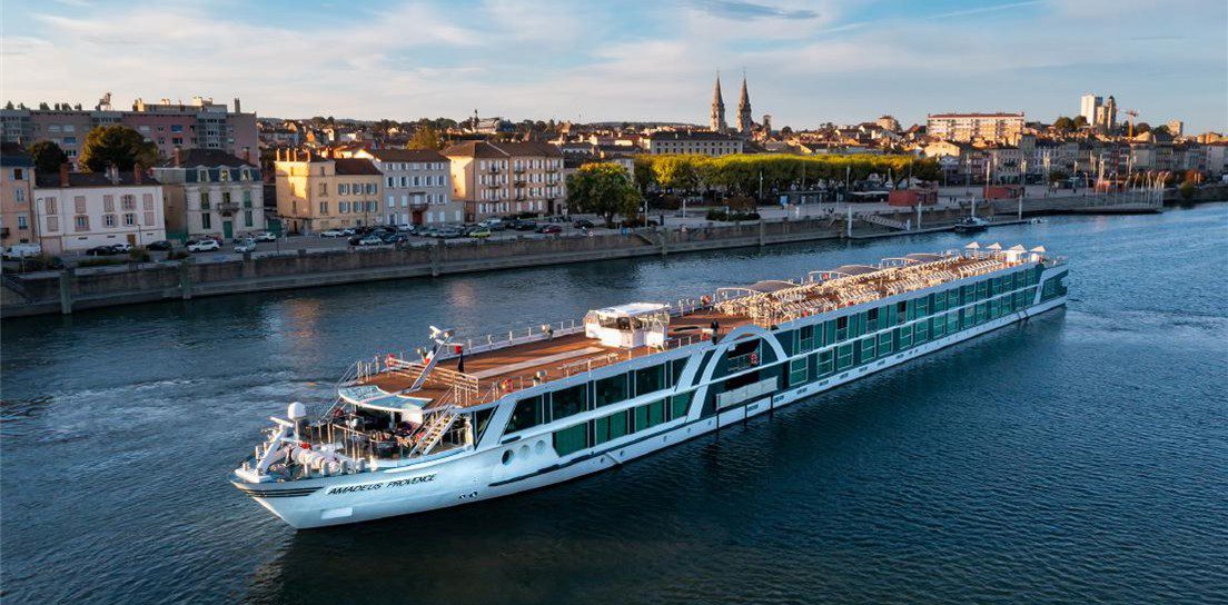 Riverboat in Provence